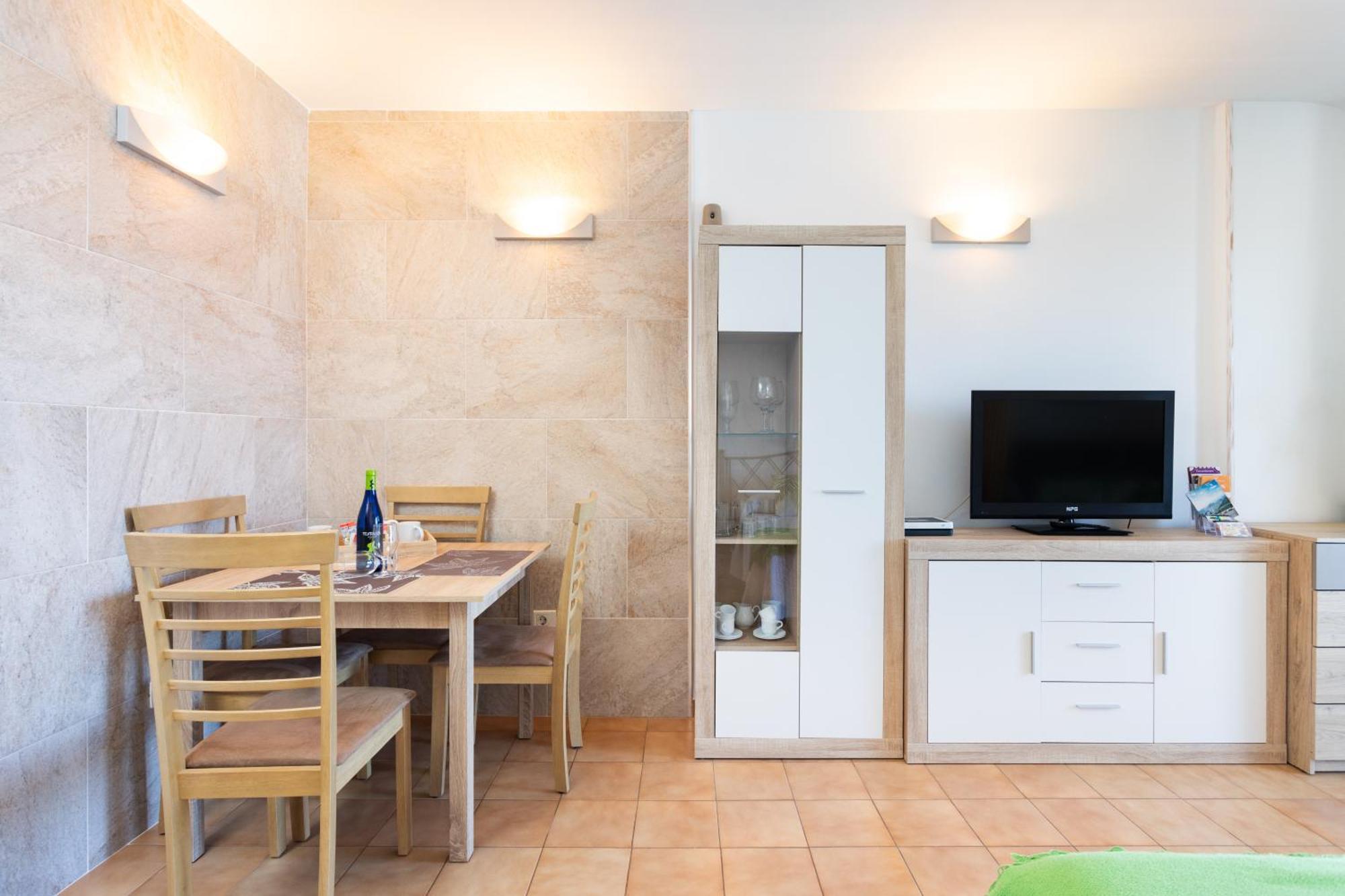Cozy Seafront Studio With Balcony & Ocean Views San Marcos  Экстерьер фото